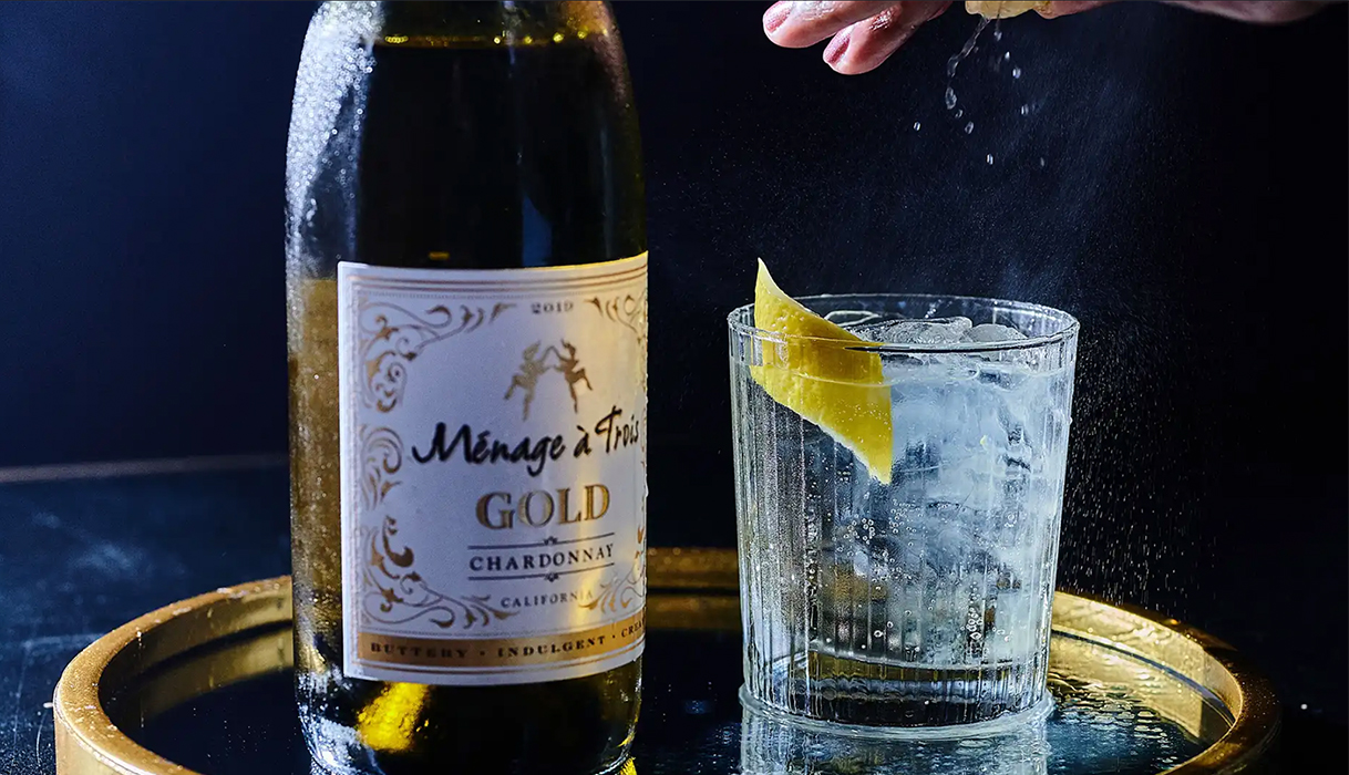 Menage a Trois Gold spritzer cocktail