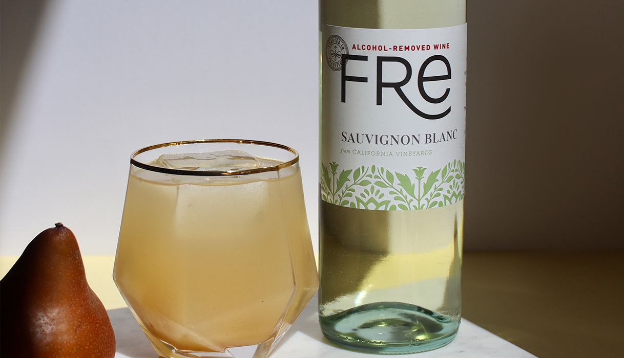 Pear ginger white sangria made with FRE alcohol-removed sauvignon blanc